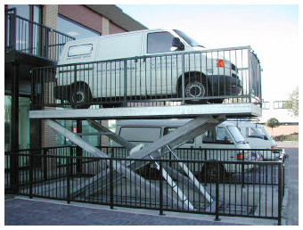Động cơ điện Máy cắt thủy lực Xe nâng để sử dụng tại nhà Nhà để xe 3T 3M